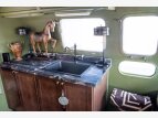 Thumbnail Photo 12 for 1975 Airstream Land Yacht